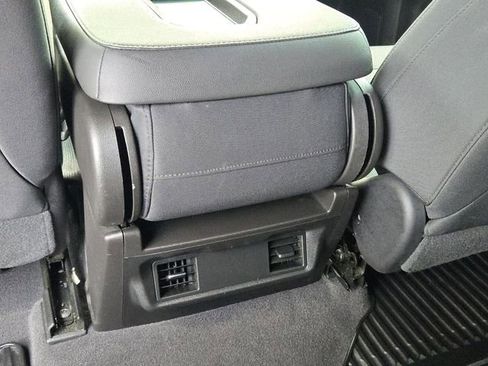 Used 2019 Chevrolet Silverado 1500 LT w/ Trailering Package RWD image 16
