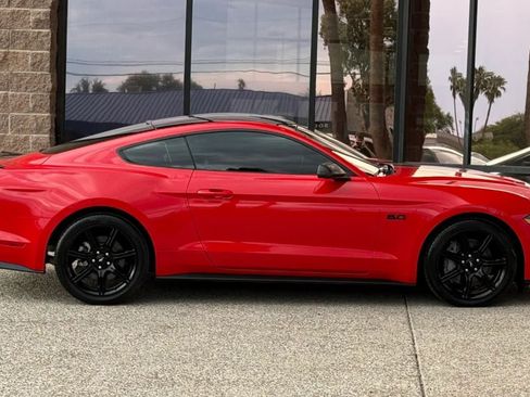 Used 2018 Ford Mustang GT w/ Black Accent Pkg RWD image 14