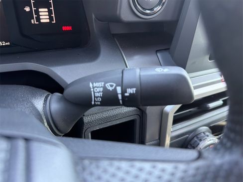 Used 2026 Toyota Tacoma SR5 image 28