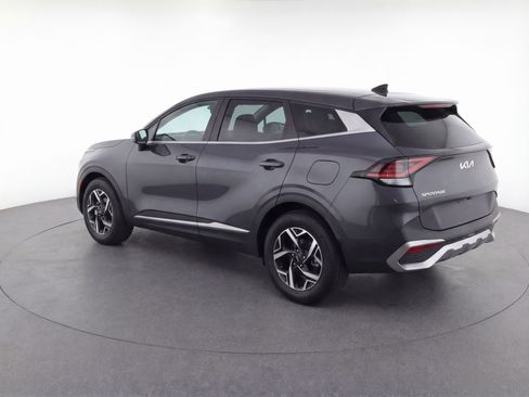 Used 2025 Kia Sportage LX FWD image 6