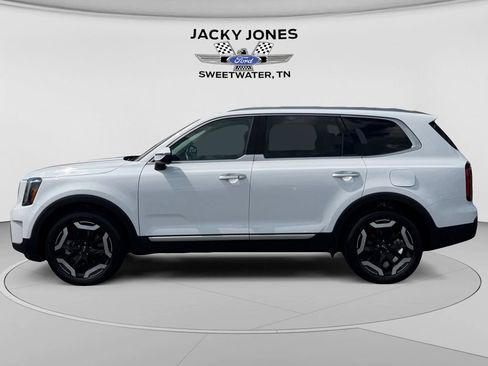 Used 2024 Kia Telluride S w/ S Sunroof Package FWD image 2