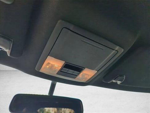 Used 2017 Ford Explorer Limited image 13