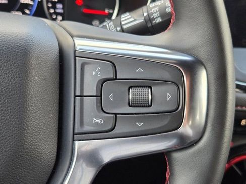 Used 2025 Chevrolet Blazer RS FWD image 22