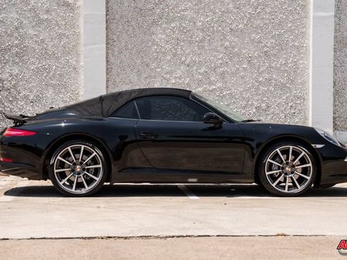 Used 2013 Porsche 911 Carrera RWD image 31