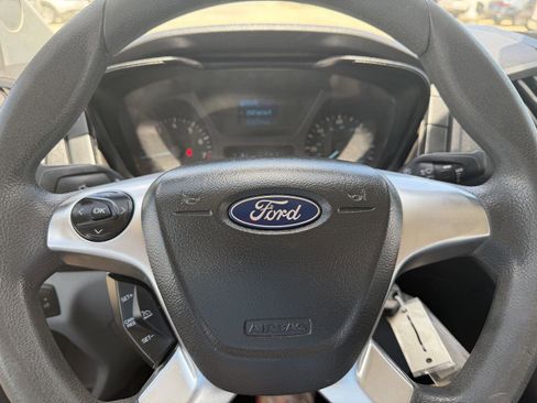 Used 2019 Ford Transit 350 XL RWD image 10