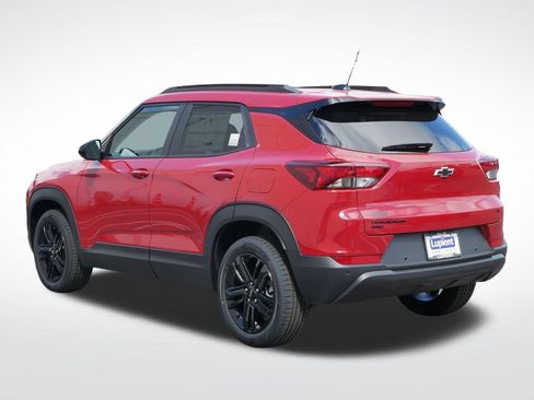 New 2026 Chevrolet TrailBlazer LT w/ Convenience Package AWD/4WD image 8