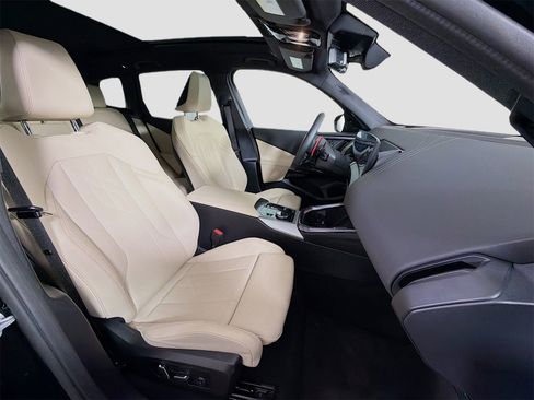 Used 2025 BMW X3 M50 image 29