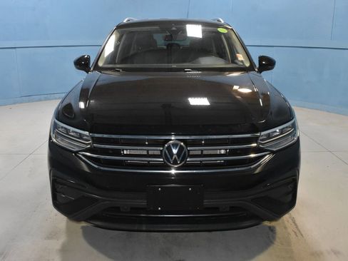 Used 2022 Volkswagen Tiguan SE FWD image 24