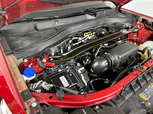 Used 2023 Ford Explorer ST-Line w/ Class IV Trailer Tow Package image 26