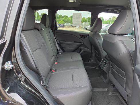 Used 2026 Subaru Forester Premium AWD/4WD image 14