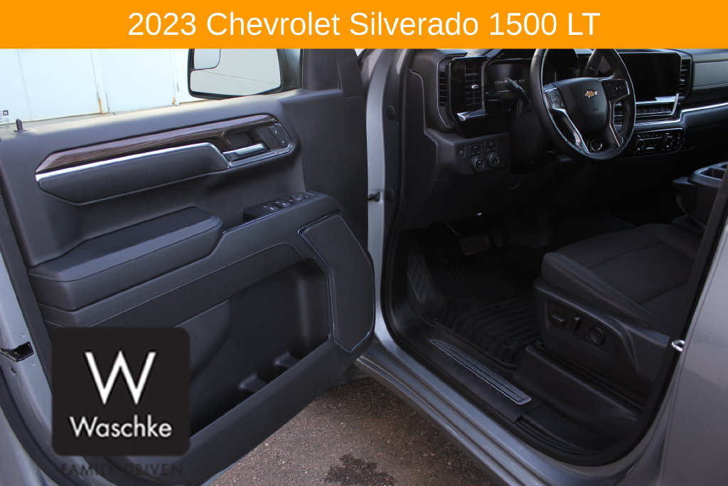 Used 2023 Chevrolet Silverado 1500 LT AWD/4WD image 15