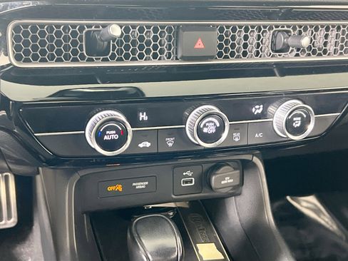 Used 2022 Honda Civic Sport image 15