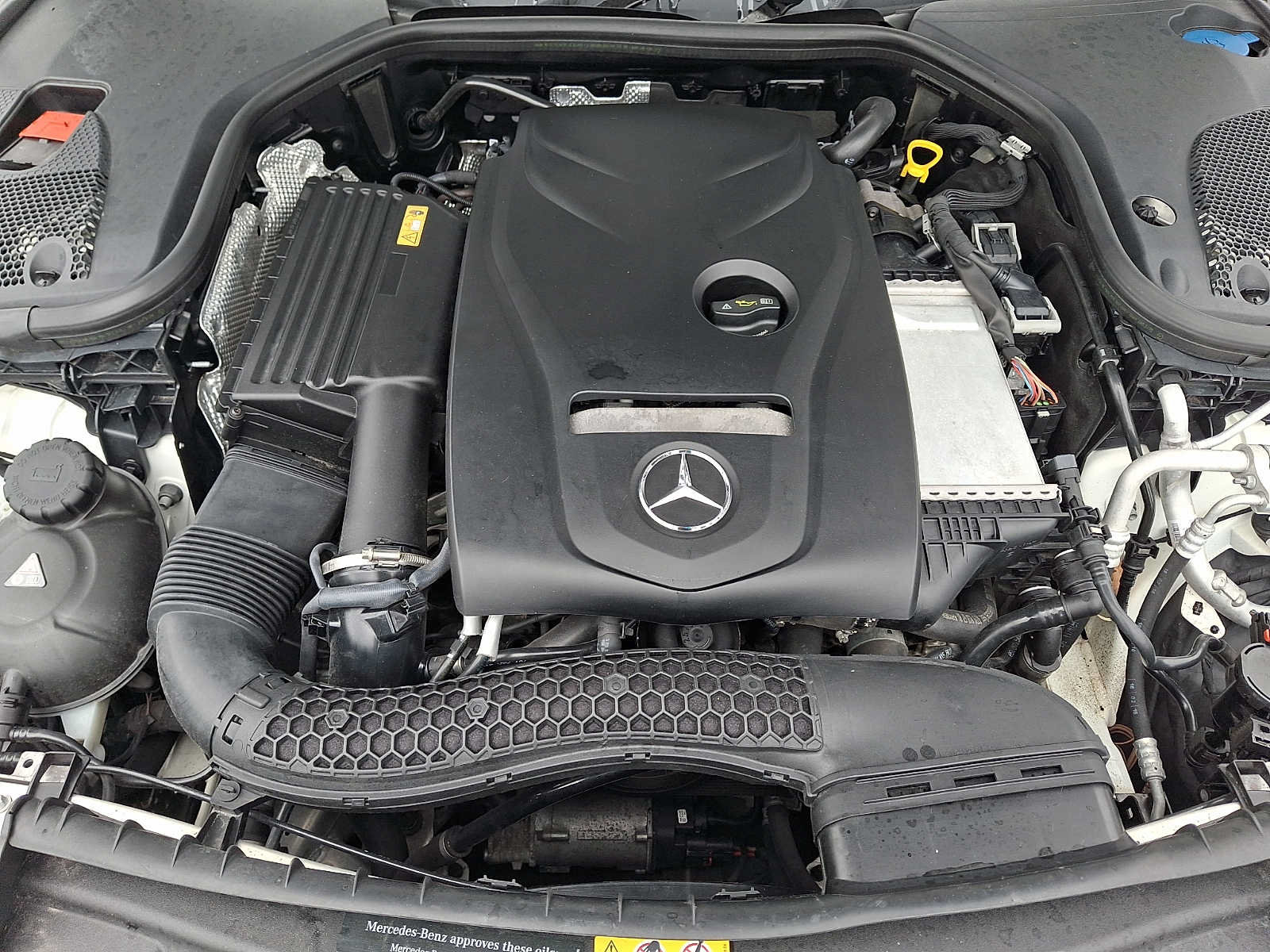 Used 2017 Mercedes-Benz E 300 4MATIC image 29