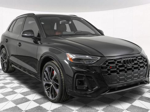 Used 2023 Audi SQ5 Premium Plus w/ Premium Plus Package AWD/4WD image 14