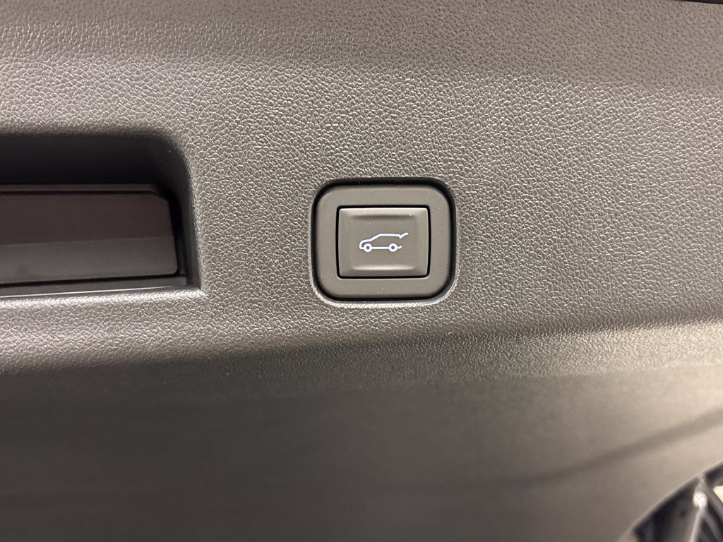 New 2026 Buick Enclave Sport Touring w/ Power Package FWD image 18