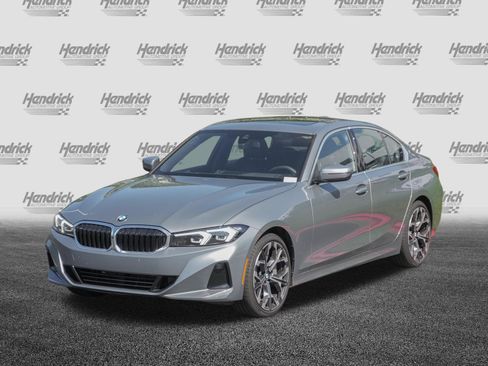 Used 2025 BMW 330i Sedan RWD image 5
