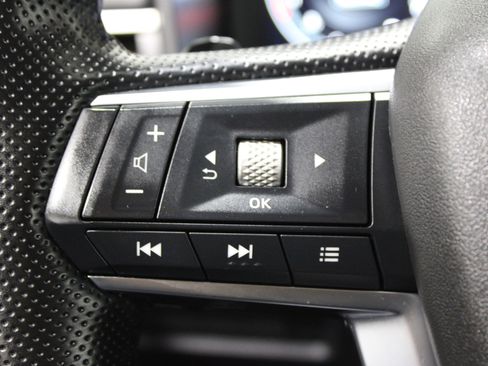 Used 2024 Mitsubishi Outlander SEL image 8