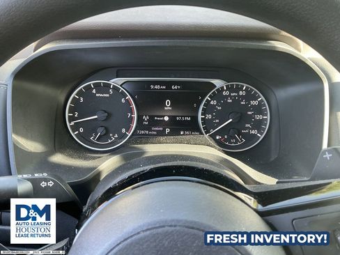 Used 2022 Nissan Rogue SV image 11