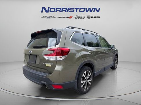 Used 2022 Subaru Forester Limited AWD/4WD image 7