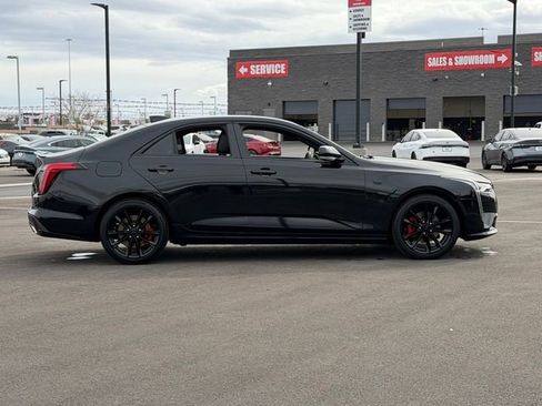 Used 2021 Cadillac CT4 Premium Luxury image 7