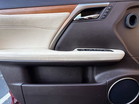 Used 2016 Lexus RX 350 AWD w/ Premium Package image 13