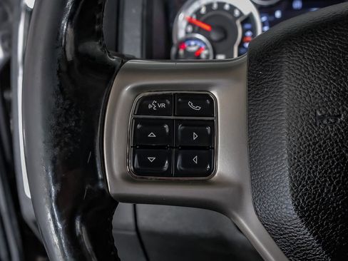 Used 2014 RAM 2500 Laramie w/ Convenience Group image 16