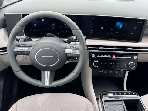 New 2026 Hyundai Tucson Limited FWD image 17