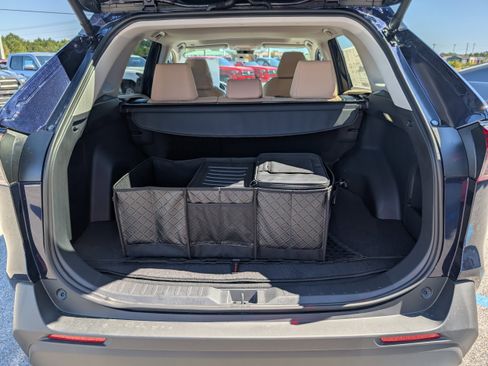 New 2025 Toyota RAV4 XLE image 30