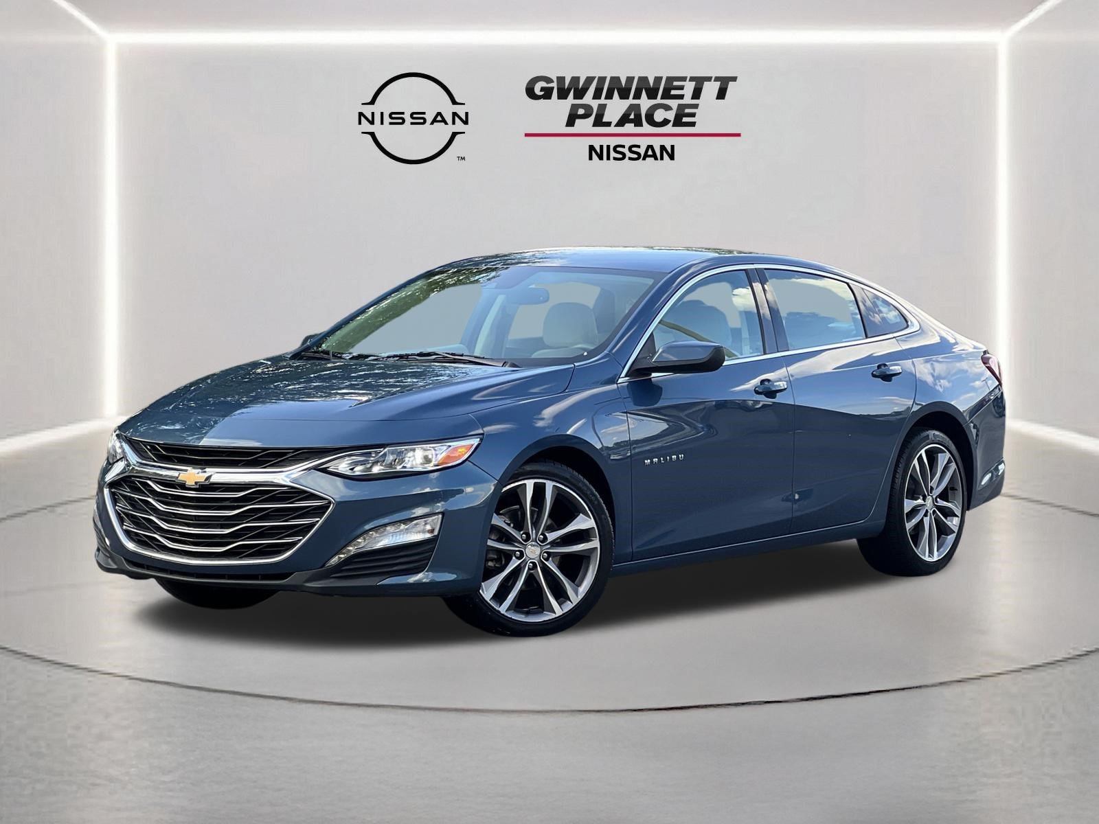 Used 2024 Chevrolet Malibu LT FWD image 1