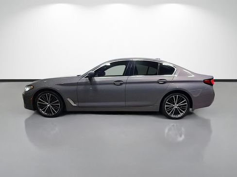 Used 2021 BMW 530i w/ Premium Package RWD image 6