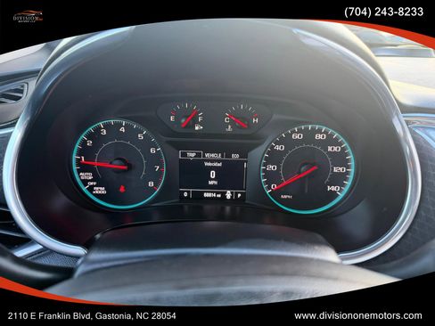 Used 2021 Chevrolet Malibu LT FWD image 11