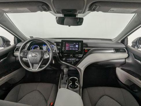 Used 2023 Toyota Camry LE image 26