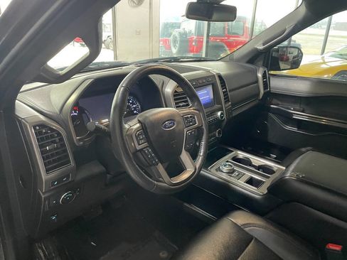 Used 2020 Ford Expedition XLT w/ Equipment Group 202A image 18