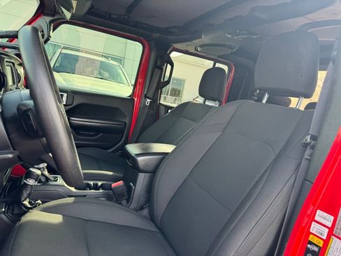 Used 2021 Jeep Gladiator Sport w/ Trailer Tow Package image 15