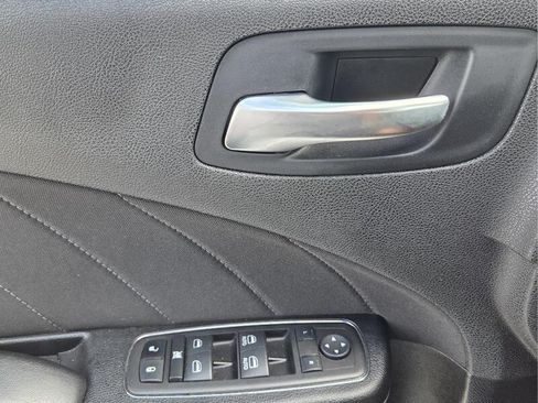 Certified 2021 Dodge Charger SXT RWD image 22