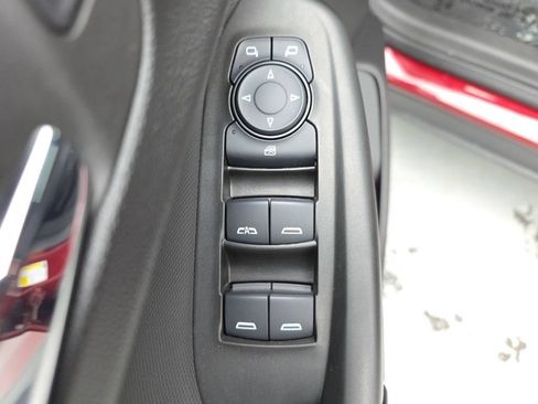 Used 2023 Chevrolet TrailBlazer RS AWD/4WD image 22