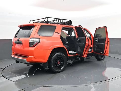 Used 2024 Toyota 4Runner TRD Off-Road Premium w/ 4Runner Black Package (TMS) AWD/4WD image 31