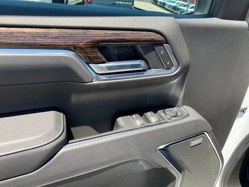 New 2025 GMC Sierra 1500 Elevation w/ Preferred Package image 16