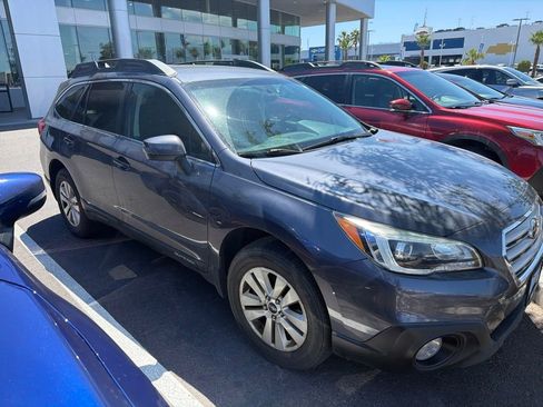 Used 2016 Subaru Outback 2.5i Premium AWD/4WD image 41