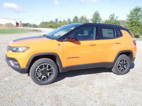 New 2026 Jeep Compass Trailhawk image 5
