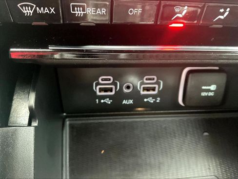 Used 2023 Jeep Grand Cherokee Limited w/ Luxury Tech Group II image 26