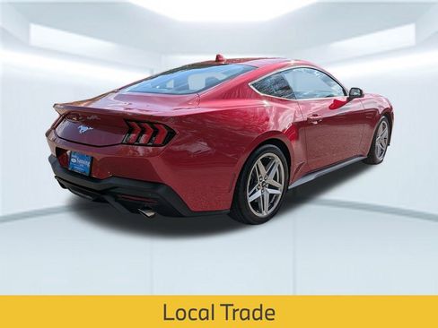 Used 2024 Ford Mustang Coupe image 6