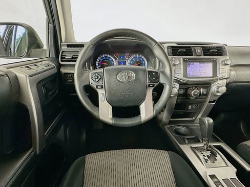 Used 2015 Toyota 4Runner SR5 image 22