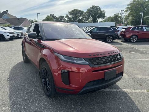 Used 2020 Land Rover Range Rover Evoque SE AWD/4WD image 2
