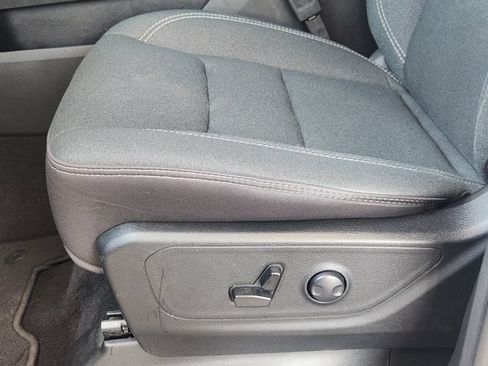 Used 2025 RAM 1500 Big Horn AWD/4WD image 23