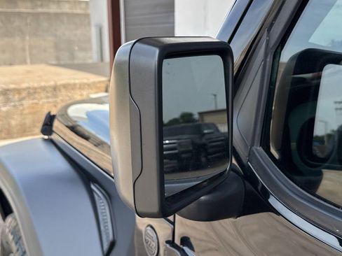 Used 2024 Jeep Wrangler Unlimited Sport AWD/4WD image 35