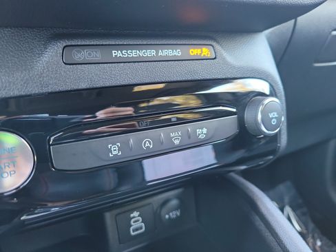 Used 2025 Ford Escape ST-Line Select w/ Tech Pack #1 image 25