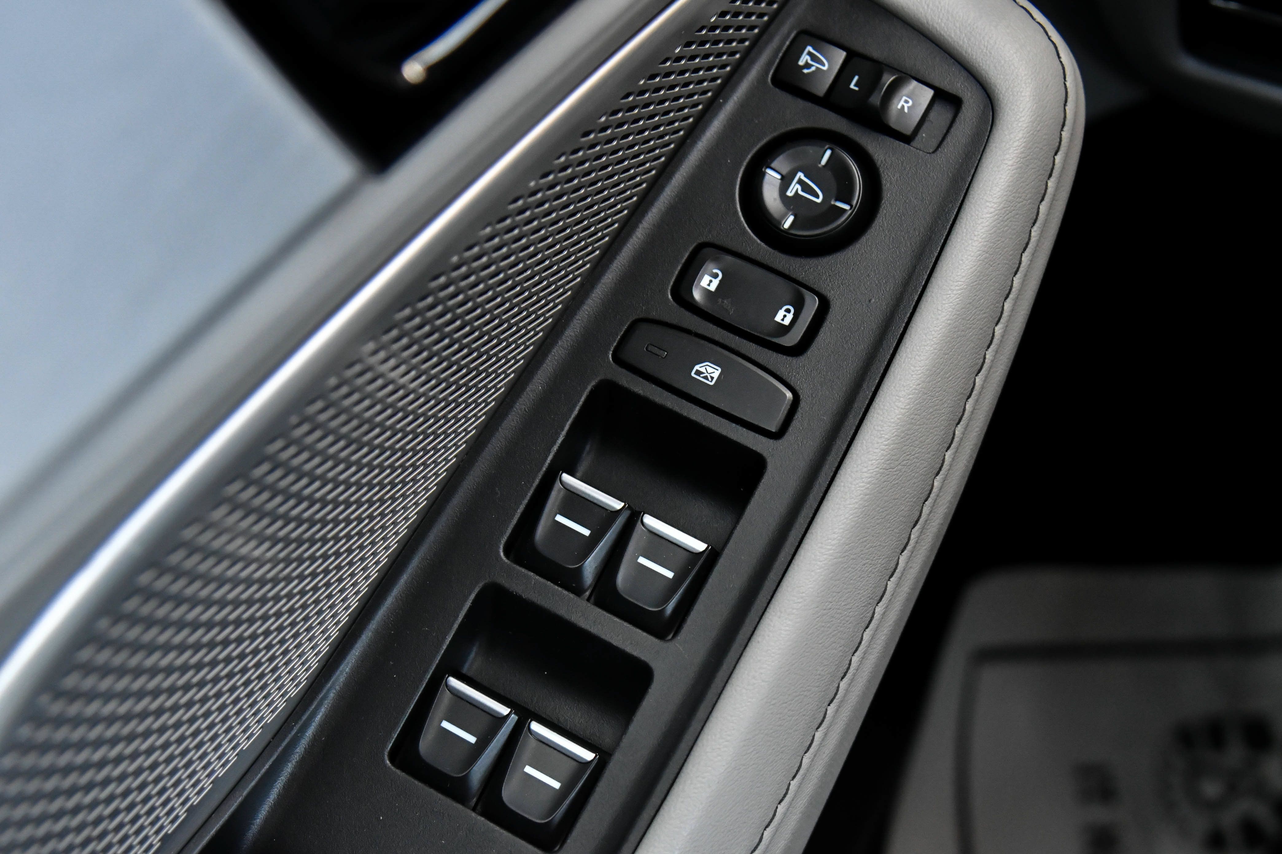 Used 2022 Acura MDX w/ Technology Package FWD image 38