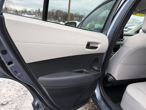 Certified 2025 Toyota Corolla Cross LE image 22