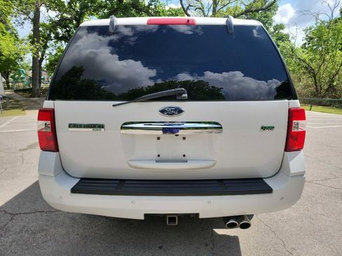 Used 2013 Ford Expedition Limited image 6